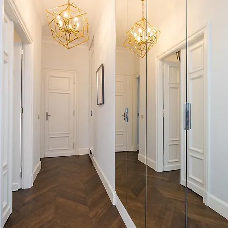 Widok Apartment, City Center, Free Parking