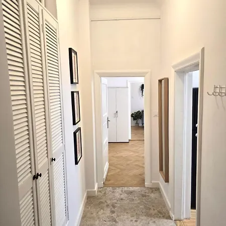 Widok Apartment, City Center, Free Parking 公寓 *