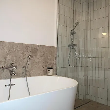 Widok Apartment, City Center, Free Parking 公寓 *